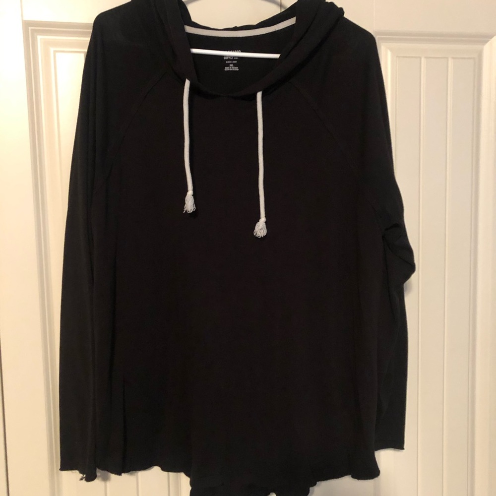 Black Sweatshirt